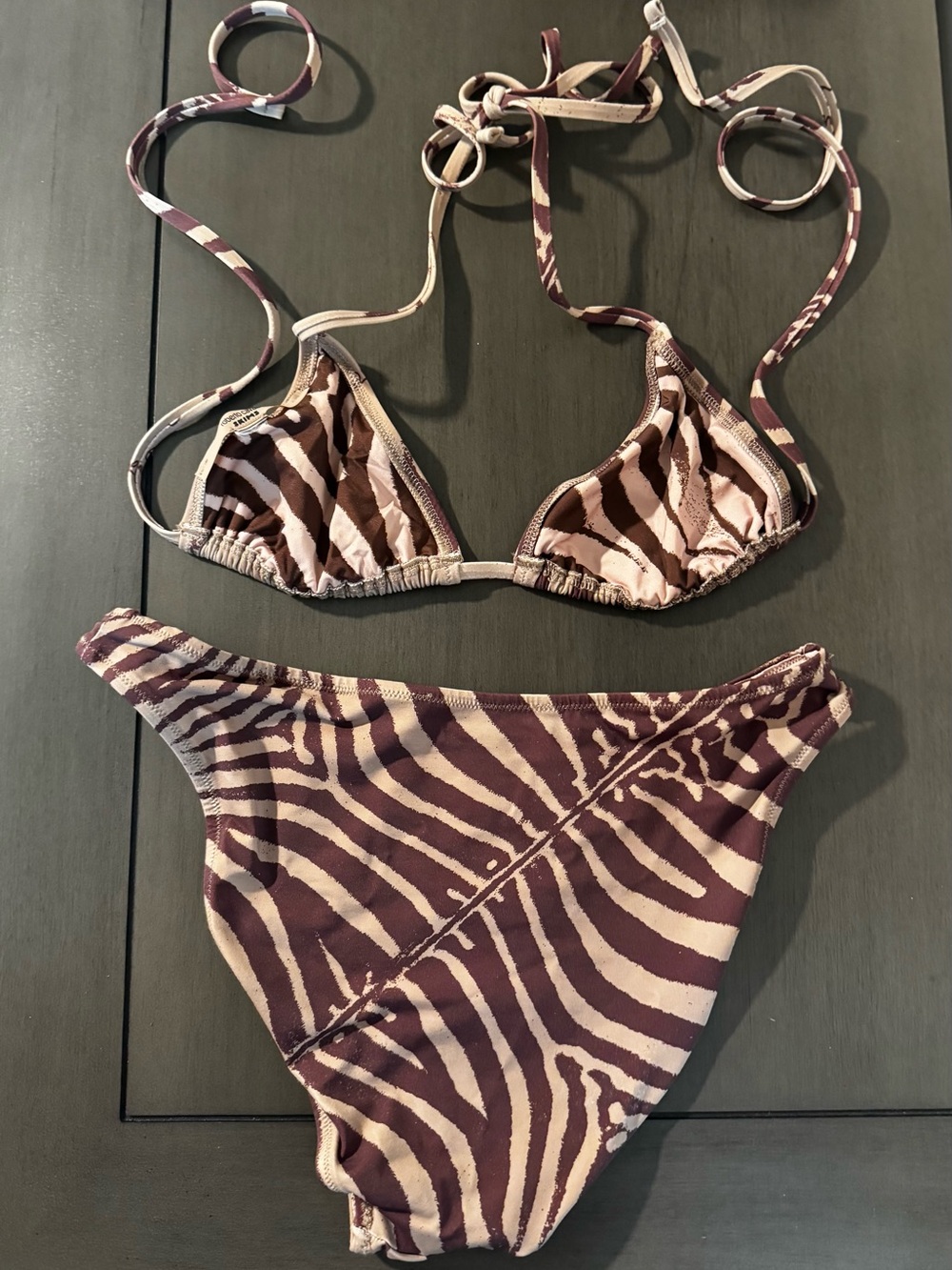 SKIMS x Roberto Cavalli Colab Limited Edition Swim Set!! Small, Zebra - Picture 3 of 11